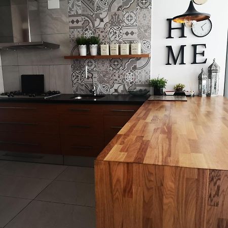Espectacular apartamento con terraza en Granada Exterior foto