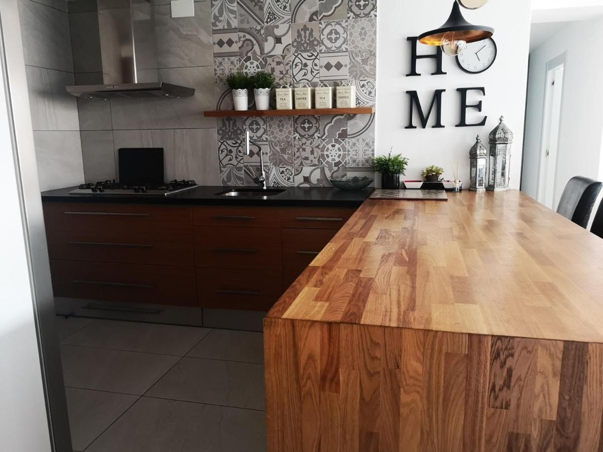 Espectacular apartamento con terraza en Granada Exterior foto