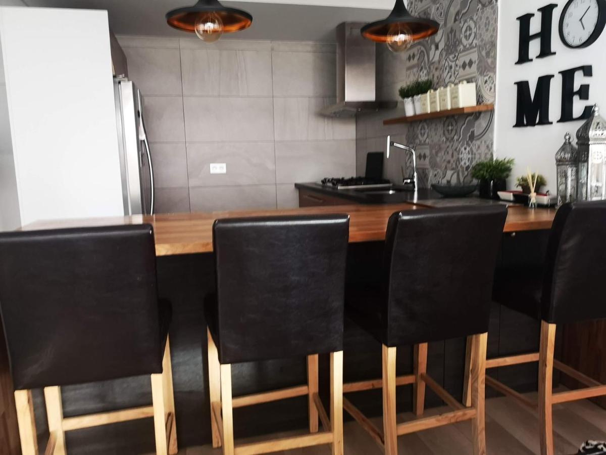 Espectacular apartamento con terraza en Granada Exterior foto